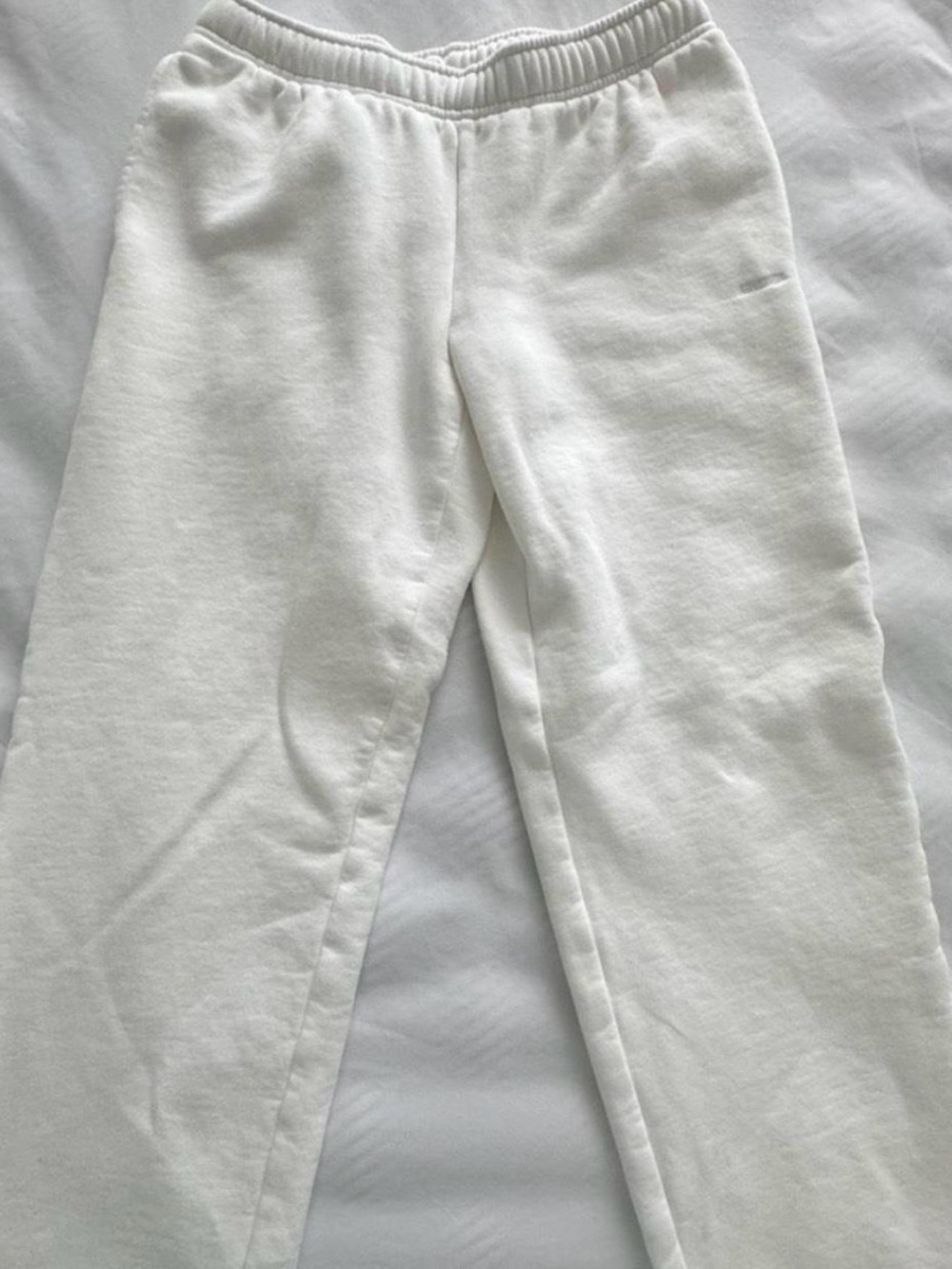 Aritzia White Fleece Jogger Pants